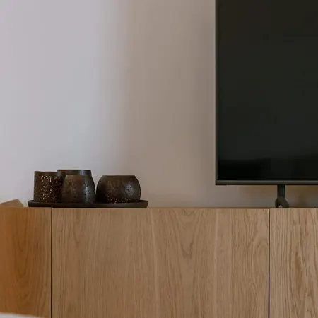 Near The 2 Bedrooms 2 Bathrooms & Terrace