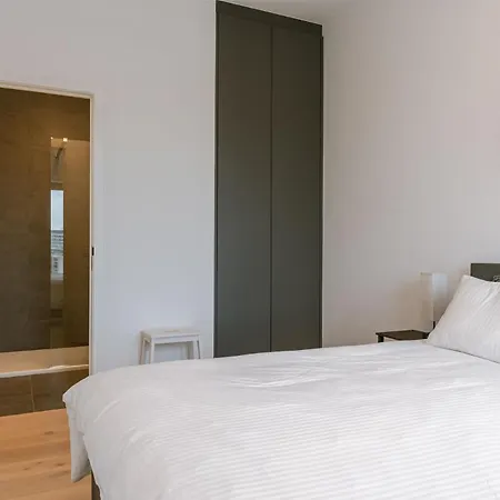 Apartment Near The 2 Bedrooms 2 Bathrooms & Terrace Ostende