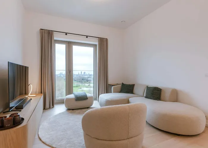 Near The 2 Bedrooms 2 Bathrooms & Terrace Appartement *