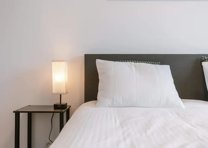 Near The 2 Bedrooms 2 Bathrooms & Terrace