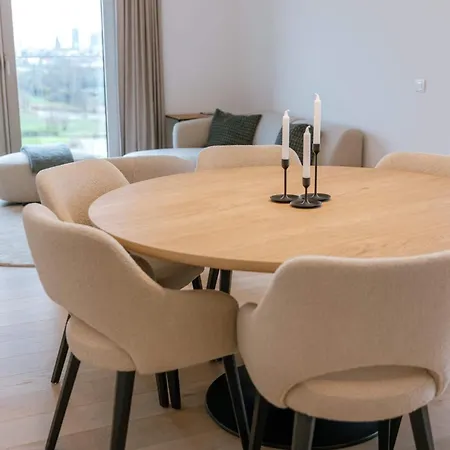 Near The 2 Bedrooms 2 Bathrooms & Terrace * 오스텐드